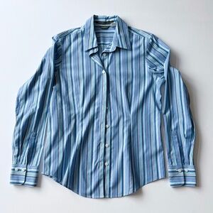 ✨ Eddie Bauer Women’s Wrinkle-Resistant Stretch Shirt – Size S